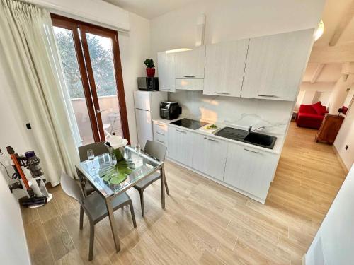 Cesate Apartment | A8 Aloe Fiera Rho -Monza Como-MXP AMPIO&LUMINOSO MONOLOCALE