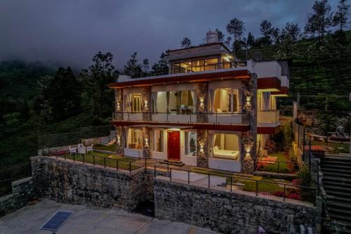Kotagiri Villa | Abhinav Nest by Xplore Indo