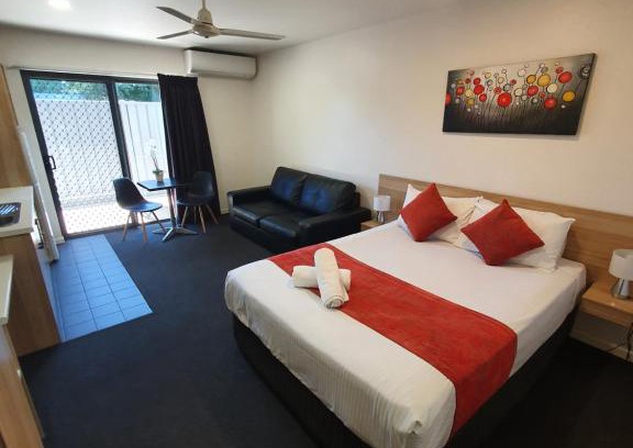 Emerald Hotel | Abode37 Motel Emerald