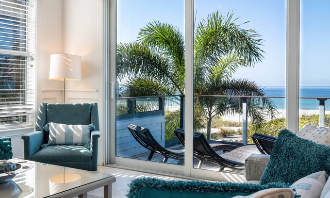 Ilexhurst House | Absolutely Perfect Private Beach Front Pool Home