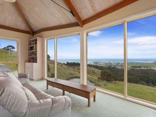 Apollo Bay House | ACACIA BRAE - spectacular views