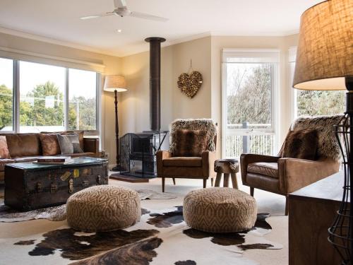 Daylesford House | Accolade -3 bedroom, close to Lake Daylesford