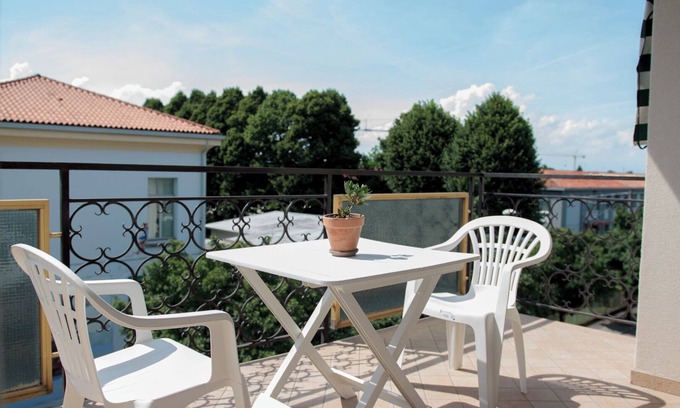 Dolo Apartment | Accommodation in Dolo, convenient to Venice and Padua, with tour operator for guests