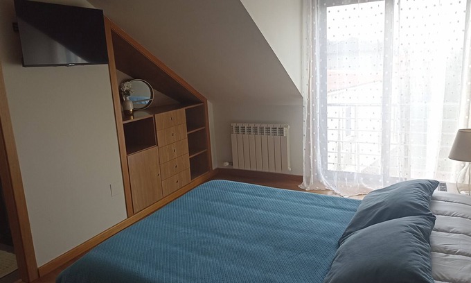 Poio Apartment | Acogedor Apartamento en Poio Entre el Centro Histórico de Combarro y Pontevedra