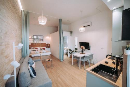 La Malva-rosa Apartment | Acogedor loft en Cabañal playa Malvarosa