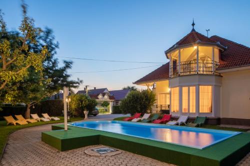Keszthely Bed & Breakfast | Admiral Family Resort
