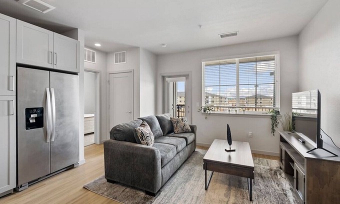 Dupont Apartment | Adorable Apt Near Denver Airport