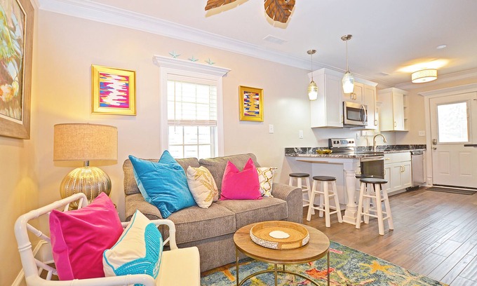 North Carolina Coast House | Adorable Beach Bungalow- All high end finishes- WIFI- BRAND NEW- Linens provided