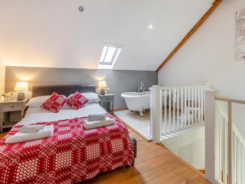 Llangadog House | Adventurers Abode - Uk48387