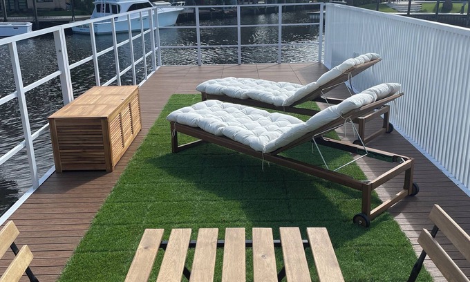 Riverside Park Boat Rental | π€ Affordable Waterfront Houseboat Oasis in Fort Lauderdale π