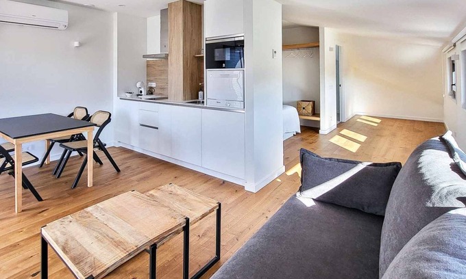 Razo da Costa Apartment | AG Casa Arnados, apartment in 1st line Playa Razo