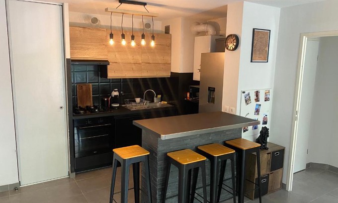 Artigues-pres-Bordeaux Apartment | Agréable Loft aux portes de bordeaux