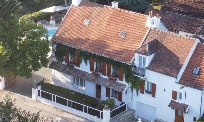 Conches-sur-Gondoire House | Agréable Maison de Campagne Proche Disney