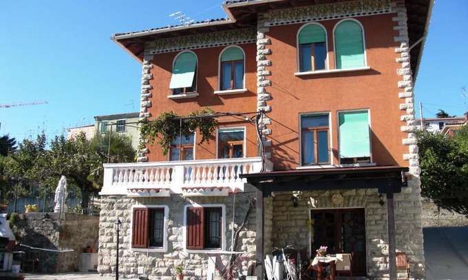 Roiano-Gretta-Barcola-Cologna-Scorcola House | Agriturismo Allo Scoglio - Azienda Agricola