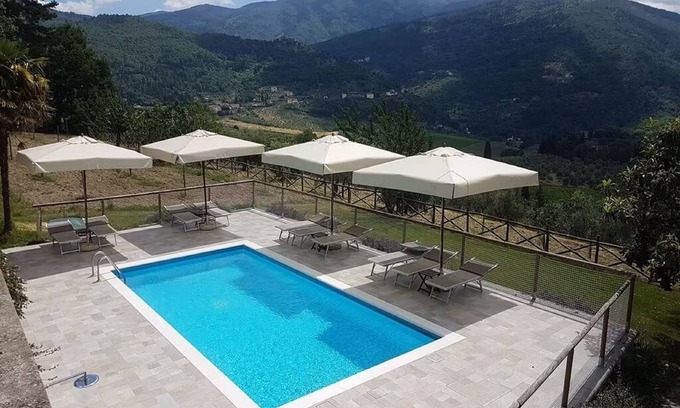 Pelago House | Agriturismo Poggio di Montepescoli - Il Ciliegio