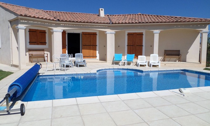 Neffies Villa | Air Conditioned Villa With Private Pool And Panoramic Views