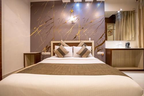 Mysore Cabin | Aishwarya Suites