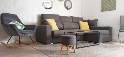 La Trinidad-San Juan y Todos los Santos Apartment | AL-ANDALUS: Juderia, Mezquita