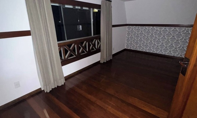 Belo Horizonte Ski Chalet | Alpine Forest Chalet