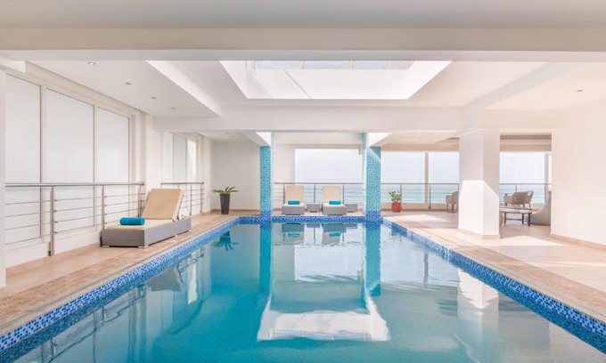 Seeb Hotel | Al Hail Waves Hotel Managed By Centara