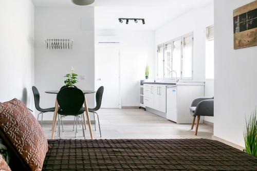 Ensanche Centro Apartment | Alameda Principal FreshApartments