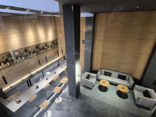 Omonia Hotel | Alassia Hotel