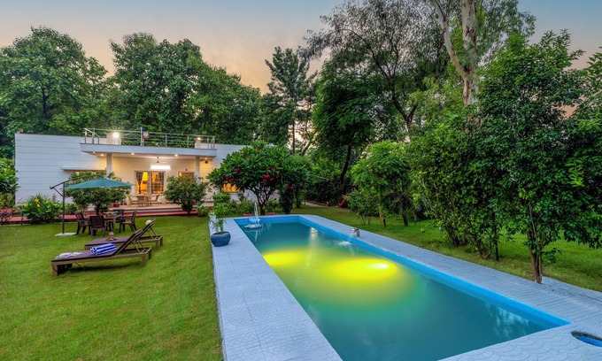 New Delhi Villa | Alaya Stays 3 BHK with Pvt Pool-Daffodil