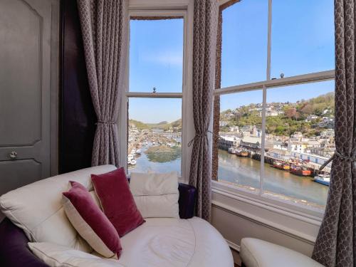 West Looe House | Albany