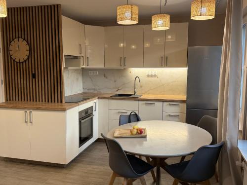 Stare Miasto District House | Albert self check-in free parking