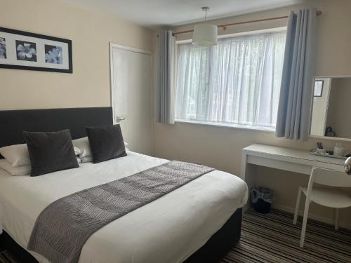 Cambridge House | Alder Lodge