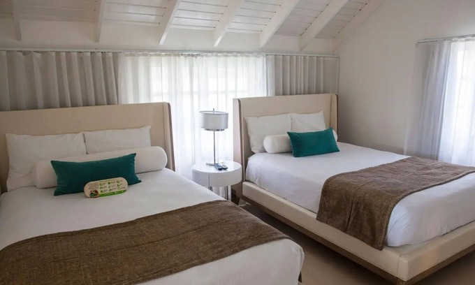 Orange Bay Resort | ALL- INCLUSIVE Family Adjoining SuitenAzul Beach Negril Resort - Ruby Benefits