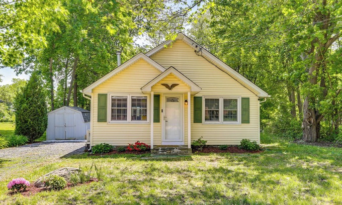 Highland Lakes Cabin | All-Season Vernon Township Lake House Retreat!