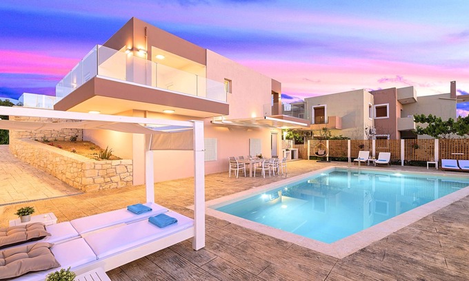 Kavros House | Allas Villa Heated Pool