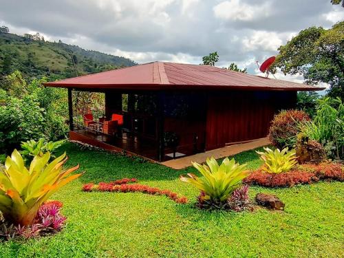 San Pedro Apartment | Aloha chirripo cabaña familiar