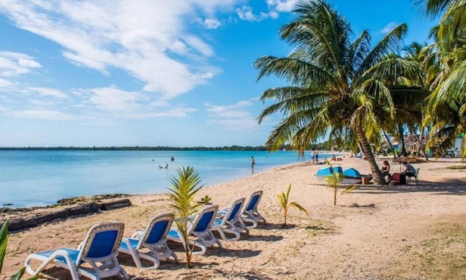 Municipality of Cienaga de Zapata Bed & Breakfast | Alojamiento Leti Y pedro Luis