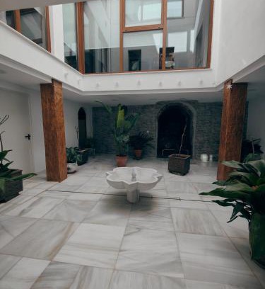 Guadix Apartment | Alojamiento Wadi Dar Al-Farah II "La Casa de la Alegría de Guadix"