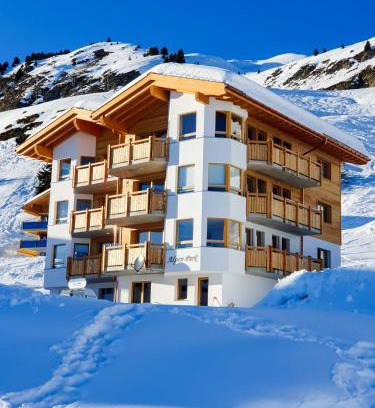 Riederalp Apartment | Alpen-Park 1. Stock West