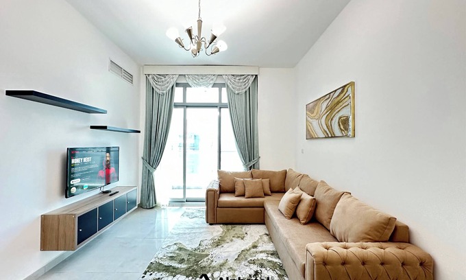 Trade Center Cabin | Alphatel Hostel - Dubai World Trade Centre