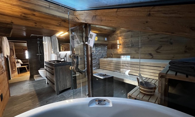 Saas-Fee Ski Chalet | Alpine hideway in the Valais mountains of Saas-Fee