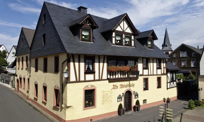 Poltersdorf Hotel | Alte Weinschänke