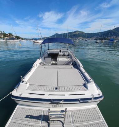 Parque das Palmeiras Boat Rental | Aluguel de lancha em Angra dos Reis