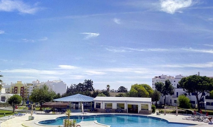 Montes de Alvor Apartment | Alvor Pool and Beaches