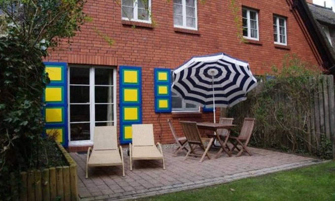 Ostseebad Ahrenshoop Apartment | Am Dornenhaus 10 - Holiday apartment Am Dornenhaus 10