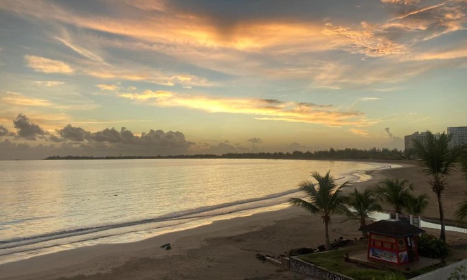 Isla Verde Apartment | Amapola SeaSide Beach Front Apartment