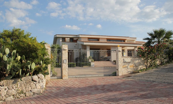 Augusta Apartment | AMARAS, air conditioned 1st floor belonging to an enchanting Mediterranean villa