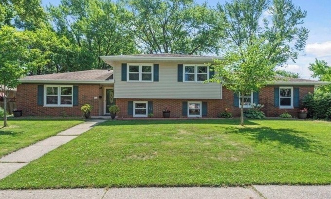 Springfield House | Amazing 3-bedroom house with AC in Springfield
