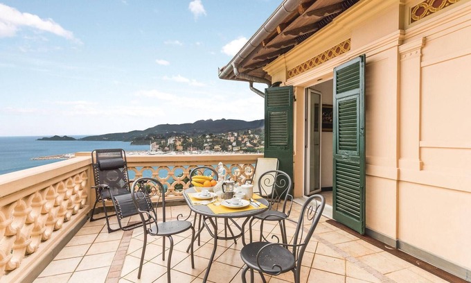 Rapallo Apartment | Amazing apartment in Rapallo -GE-