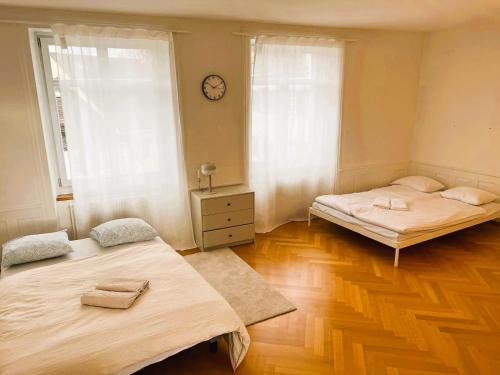 Old Town Apartment | Amazing Apartments, heart of Zurich Old Town Glocken - Self Checkin
