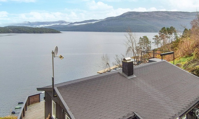 Hardangerfjord House | Amazing home in Omastrand with WiFi