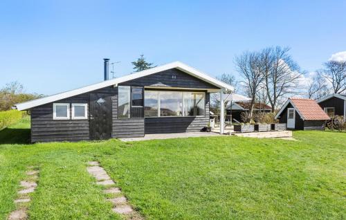 Skyum House | Amazing Home In Snedsted With Kitchen